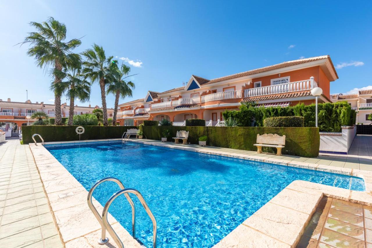 A Beautiful 2 Bedroom Townhouse - Las Cerezas Сиудад Кесада Екстериор снимка